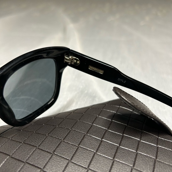 Derek  Lam Classic Black Square Sunglasses - Dark Smoke Lenses - Picture 2 of 4